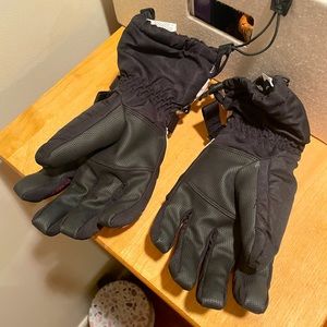 Ski/Snow Gloves (woman or child)